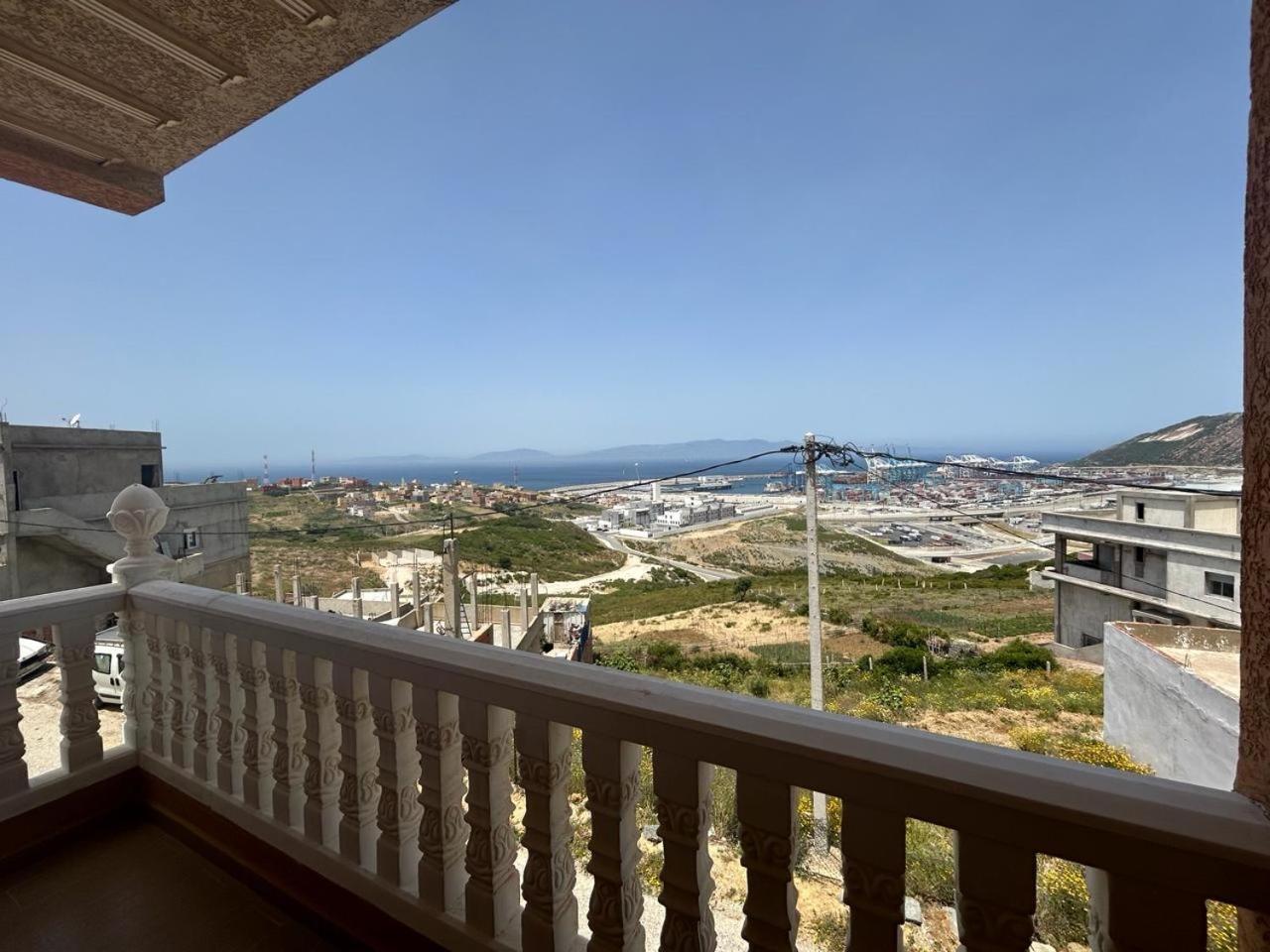 Appartement A Houma, Proche Port Tanger Med Dalia Kültér fotó